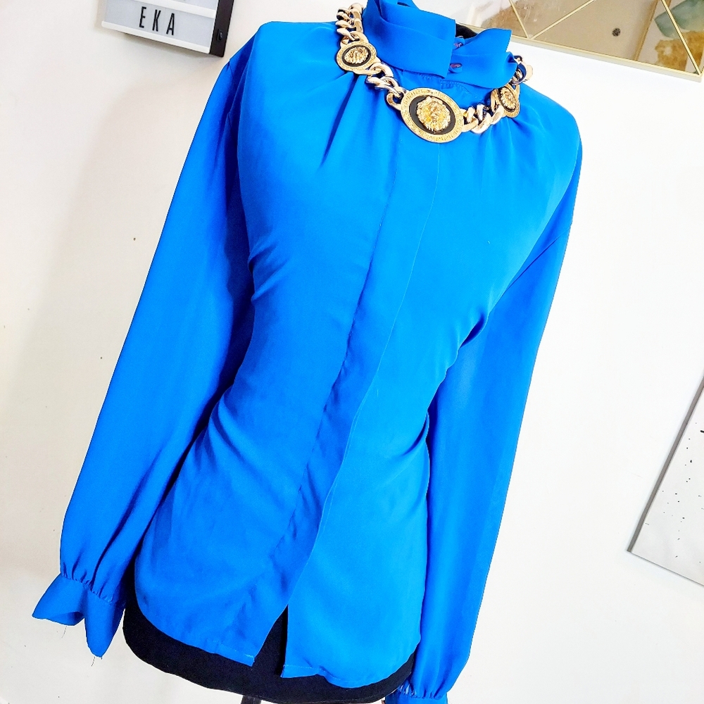 Blue button blouse